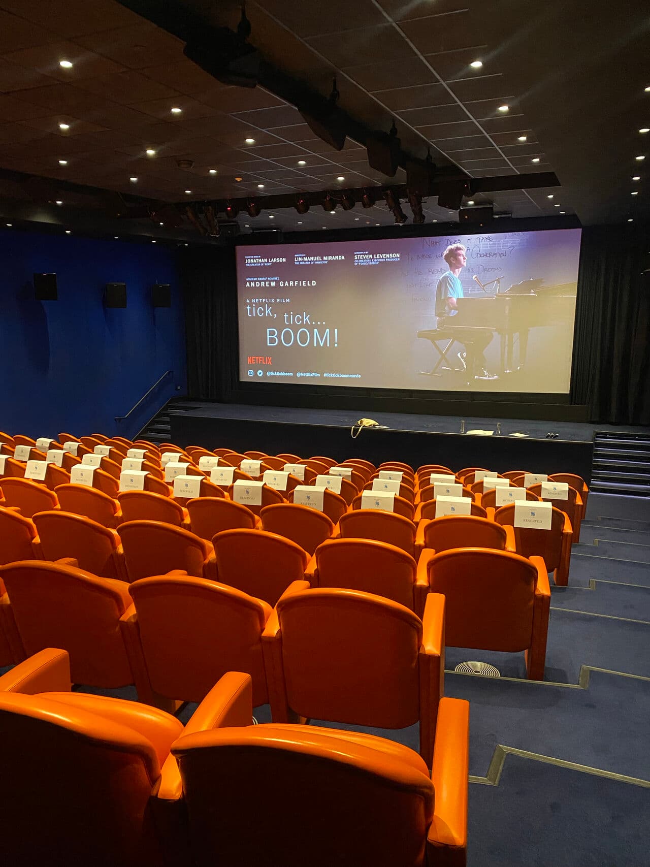 Move theater project